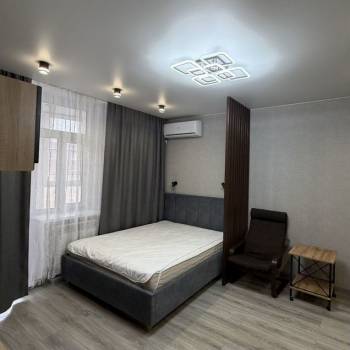 Сдается 1-комнатная квартира, 42 м²