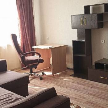 Сдается 1-комнатная квартира, 38 м²