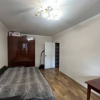 Продается 1-комнатная квартира, 30,2 м²