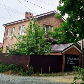 Продается Дом, 270 м²