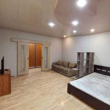 Сдается 2-х комнатная квартира, 64 м²