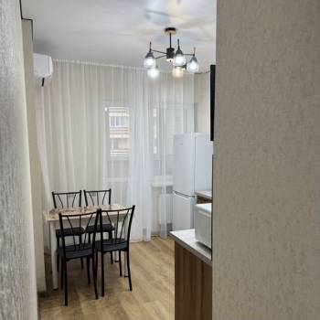 Сдается 1-комнатная квартира, 45,8 м²