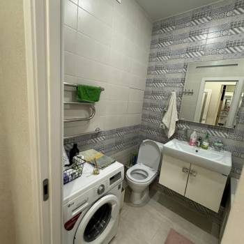 Сдается 1-комнатная квартира, 42 м²