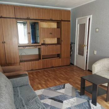 Сдается 1-комнатная квартира, 40 м²