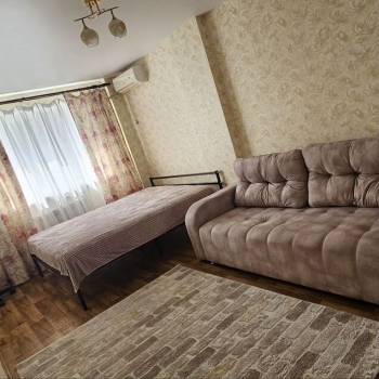 Сдается 1-комнатная квартира, 40 м²