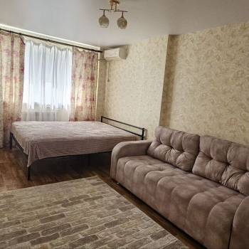 Сдается 1-комнатная квартира, 40 м²