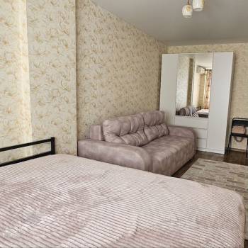 Сдается 1-комнатная квартира, 40 м²