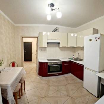 Сдается 1-комнатная квартира, 43 м²