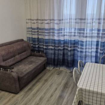 Продается 1-комнатная квартира, 38,1 м²