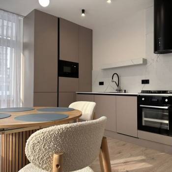 Продается 2-х комнатная квартира, 63,9 м²