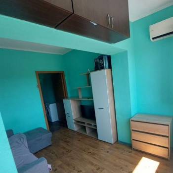 Продается 1-комнатная квартира, 19 м²