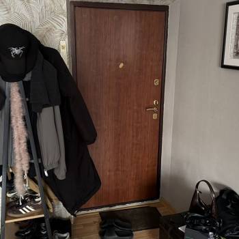 Продается 1-комнатная квартира, 50,8 м²