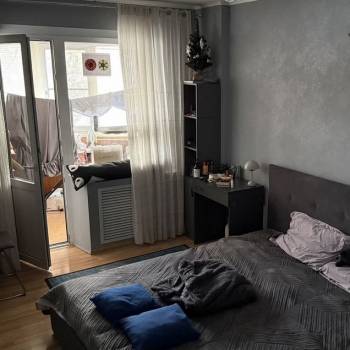 Продается 1-комнатная квартира, 50,8 м²