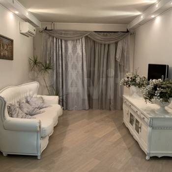 Сдается 2-х комнатная квартира, 60 м²