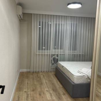 Сдается 2-х комнатная квартира, 73 м²