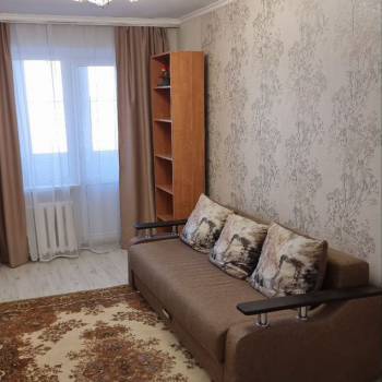 Сдается Многокомнатная квартира, 64 м²