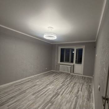 Продается 1-комнатная квартира, 37,6 м²