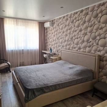 Сдается 1-комнатная квартира, 43 м²