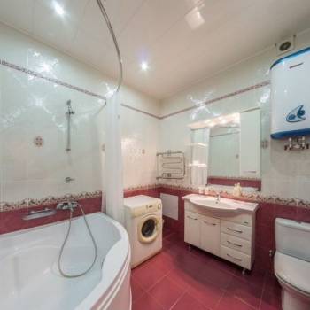 Сдается 1-комнатная квартира, 56 м²