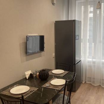 Сдается 1-комнатная квартира, 43 м²