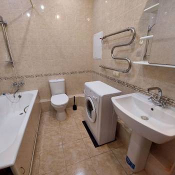 Сдается 1-комнатная квартира, 39 м²