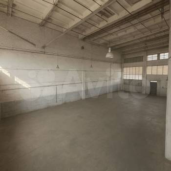 Сдается Нежилое помещение, 350 м²