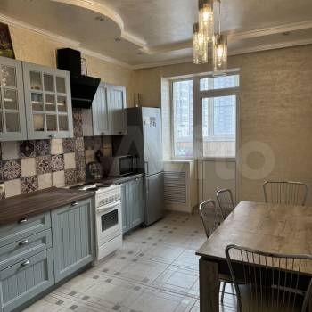 Сдается 2-х комнатная квартира, 58 м²