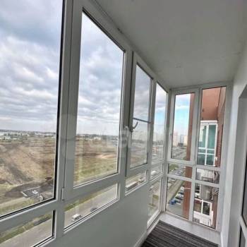 Продается Многокомнатная квартира, 77 м²