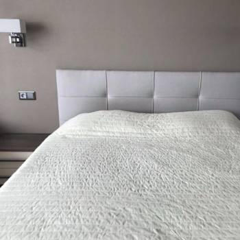 Продается 1-комнатная квартира, 42 м²