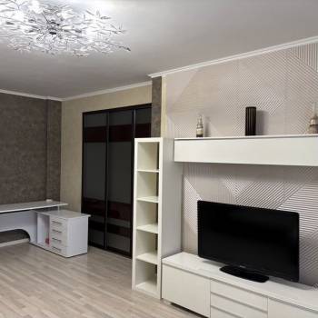 Сдается 2-х комнатная квартира, 70 м²