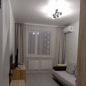 Сдается 1-комнатная квартира, 37 м²