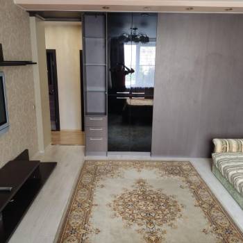 Сдается 2-х комнатная квартира, 74 м²