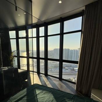 Сдается 1-комнатная квартира, 56 м²