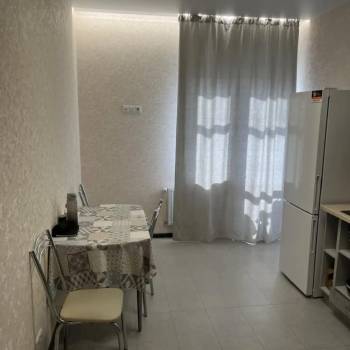 Сдается 1-комнатная квартира, 38,5 м²