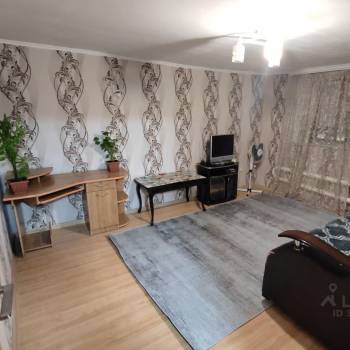 Сдается 2-х комнатная квартира, 65 м²