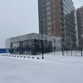 Сдается Нежилое помещение, 330 м²