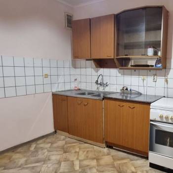 Продается 3-х комнатная квартира, 75,9 м²