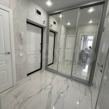 Сдается 1-комнатная квартира, 42 м²