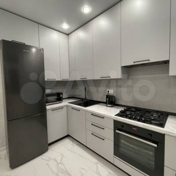 Сдается 1-комнатная квартира, 42 м²