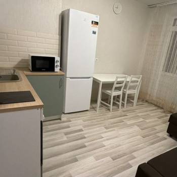 Сдается 2-х комнатная квартира, 45 м²