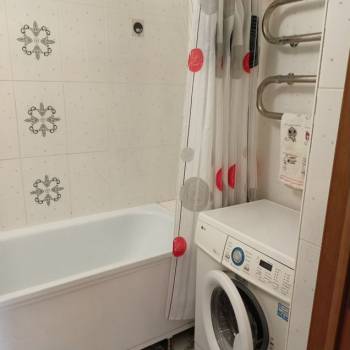 Сдается 2-х комнатная квартира, 67 м²