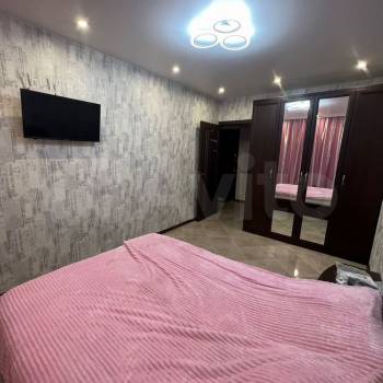 Сдается 1-комнатная квартира, 45 м²