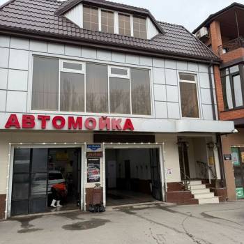 Сдается Нежилое помещение, 180 м²