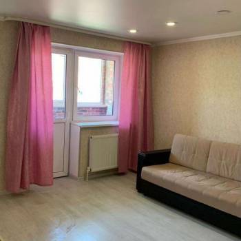 Сдается 1-комнатная квартира, 35 м²