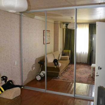 Продается 1-комнатная квартира, 30 м²