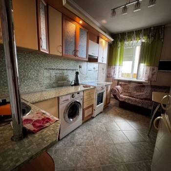 Сдается 1-комнатная квартира, 39 м²