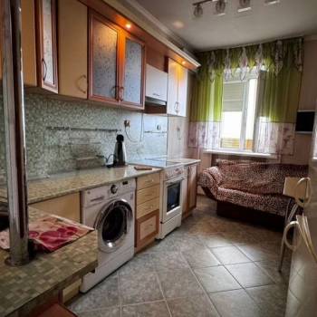 Сдается 1-комнатная квартира, 39 м²