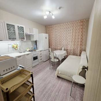 Сдается 1-комнатная квартира, 36 м²