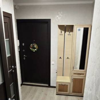 Продается 1-комнатная квартира, 40 м²