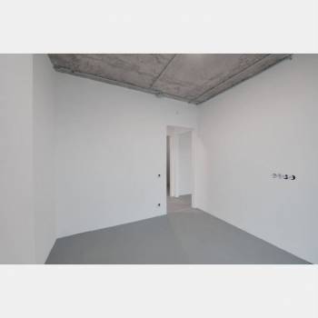 Продается 1-комнатная квартира, 38 м²